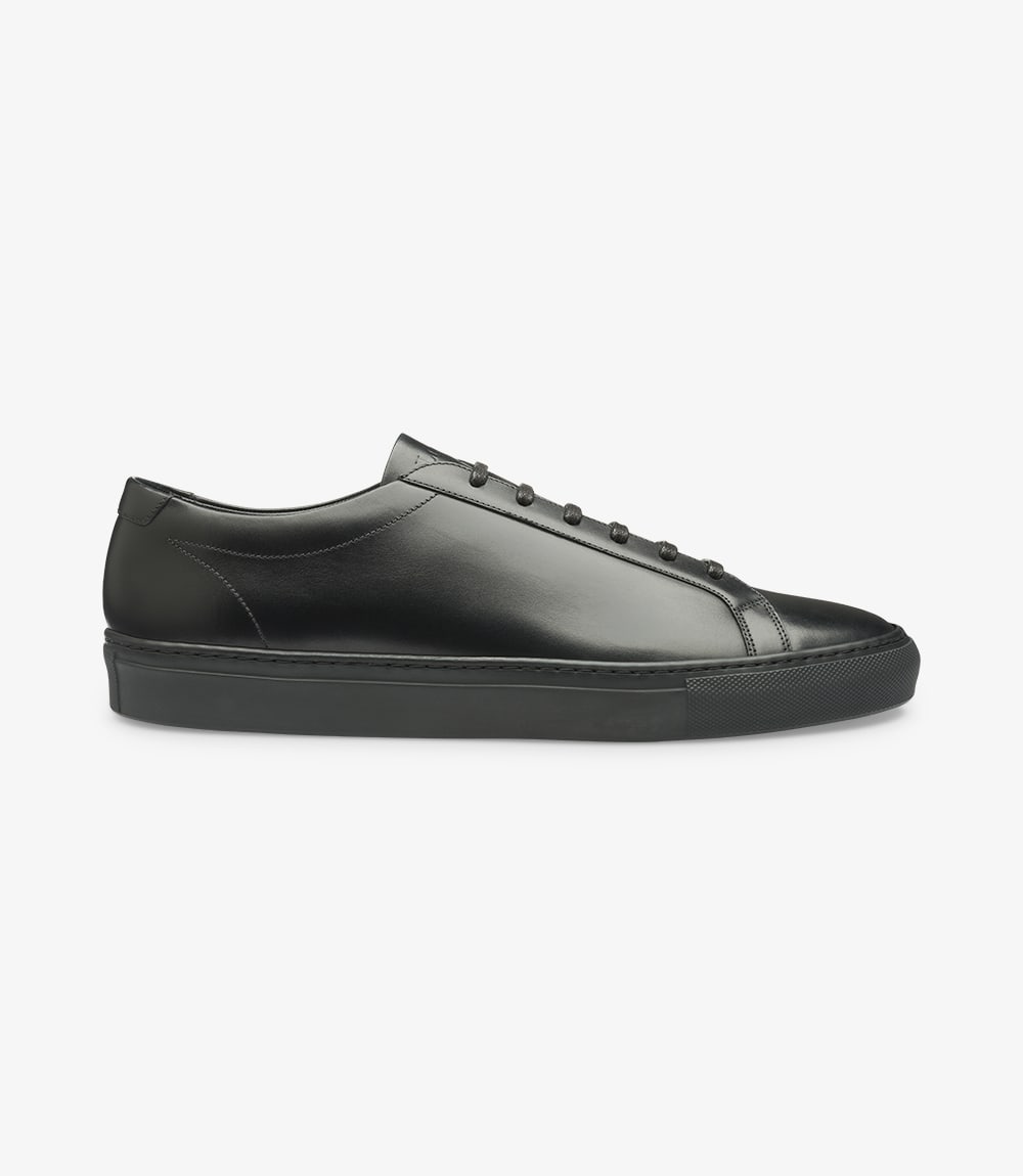 loake fearnley black