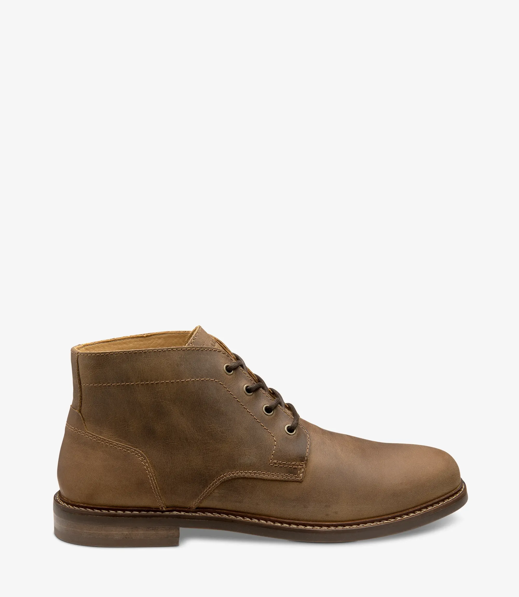 Men's Gilbert Brown Nubuck boot featuring rubber soles | Side View